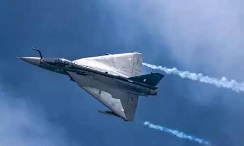 West Bengal: भारतीय वायुसेना और सिंगापुर वायुसेना ने संयुक्त सैन्य अभ्यास में हिस्सा लिया
