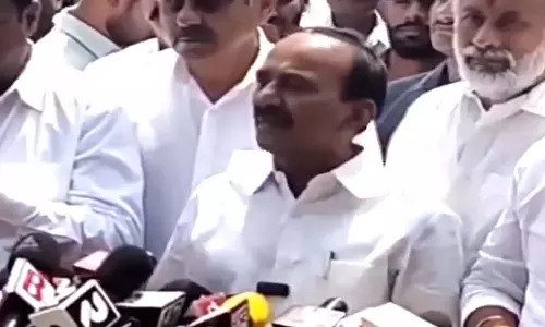 BJP सांसदों ने राज्यपाल से मंदिर हमलों में हस्तक्षेप करने का आग्रह किया v