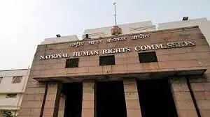 Odisha: NHRC ने दो सीवेज कर्मचारियों की मौत पर एटीआर और मुआवजे की मांग की