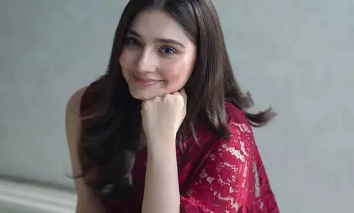 Durefishan Saleem के 2 आगामी पाकिस्तानी नाटकों की रिपोर्ट Durefishan Saleem के 2 आगामी पाकिस्तानी नाटकों की रिपोर्ट