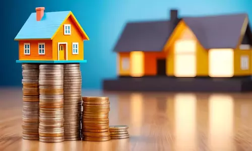 Tamil: 60 वर्षीय मछली विक्रेता ने घर बनाने के लिए मांगी मदद Tamil: 60 वर्षीय मछली विक्रेता ने घर बनाने के लिए मांगी मदद