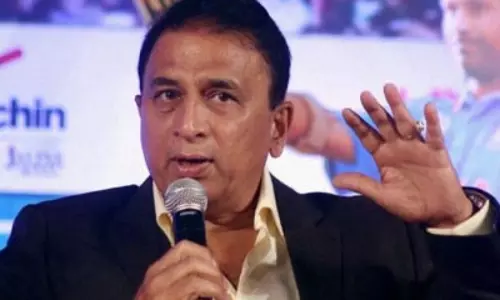 अन्य टूर्नामेंट की लाइमलाइट के कारण रणजी ट्रॉफी का महत्व कम हो रहा है : गावस्कर अन्य टूर्नामेंट की लाइमलाइट के कारण रणजी ट्रॉफी का महत्व कम हो रहा है : गावस्कर