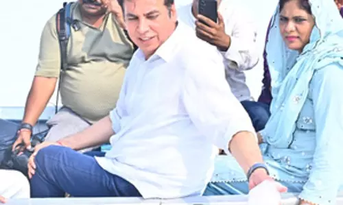 दिल्ली सरकार जनता के सामने एक्सपोज हो गई है : देवेन्द्र यादव