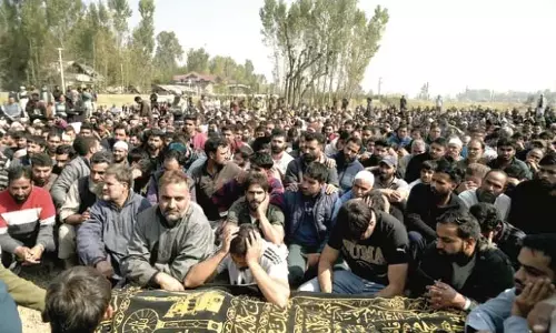 J&K: डॉ. शाहनवाज़ की दुखद मौत से बडगाम में शोक की लहर
