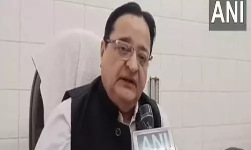 सपा के एसटी हसन ने बहराइच हिंसा को लेकर UP सरकार की आलोचना की सपा के एसटी हसन ने बहराइच हिंसा को लेकर UP सरकार की आलोचना की