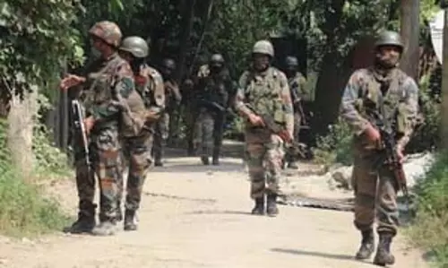 कश्मीर में लश्कर-ए-तैयबा के भर्ती मॉड्यूल का भंडाफोड़
