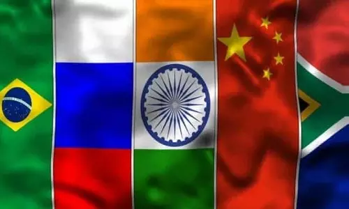 ब्रिक्स प्रमुख वैश्विक मुद्दों पर संवाद और चर्चा के लिए महत्वपूर्ण मंच के रूप में उभरा: PM Modi ब्रिक्स प्रमुख वैश्विक मुद्दों पर संवाद और चर्चा के लिए महत्वपूर्ण मंच के रूप में उभरा: PM Modi