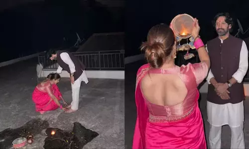Karva Chauth ने पत्नी के साथ इस तरह मनाया करवा चौथ Karva Chauth ने पत्नी के साथ इस तरह मनाया करवा चौथ