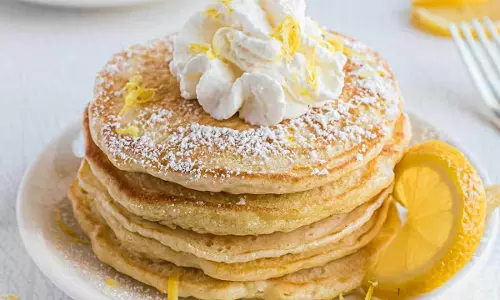 Lemon Cream चीज़ के साथ स्वस्थ पैनकेक रेसिपी