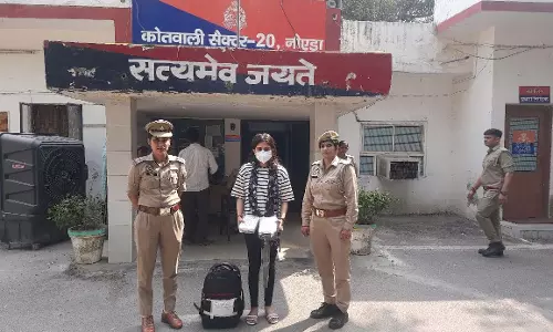 घर में आया बन चोरी करने वाली युवती हुई गिरफ्तार, चोरी के पैसे और सामान बरामद