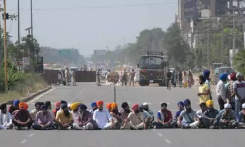 Punjab: नागरिक समाज के सदस्यों ने प्रदर्शनकारियों से कहा