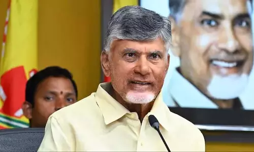 Naidu ने अमरावती में दो दिवसीय राष्ट्रीय ड्रोन शिखर सम्मेलन का उद्घाटन किया Naidu ने अमरावती में दो दिवसीय राष्ट्रीय ड्रोन शिखर सम्मेलन का उद्घाटन किया