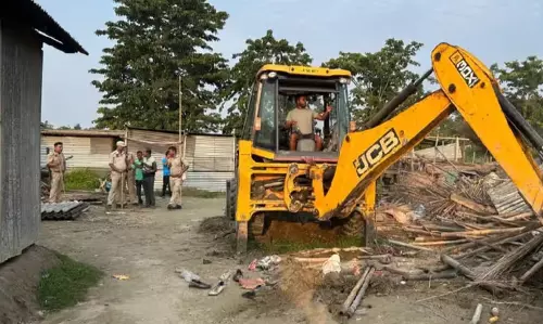 Assam गोरुखुटी बेदखली जांच आयोग ने रिपोर्ट सौंपी Assam गोरुखुटी बेदखली जांच आयोग ने रिपोर्ट सौंपी
