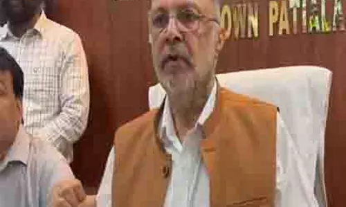 पराली जलाने से सबसे पहले किसान प्रभावित होते हैं: Punjab minister पराली जलाने से सबसे पहले किसान प्रभावित होते हैं: Punjab minister