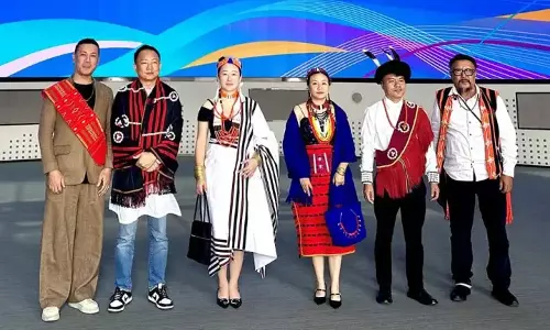 Nagaland : पूर्वोत्तर भारत के छह संगीतकारों ने चीन के युन्नान प्रांत में प्रस्तुति दी Nagaland : पूर्वोत्तर भारत के छह संगीतकारों ने चीन के युन्नान प्रांत में प्रस्तुति दी