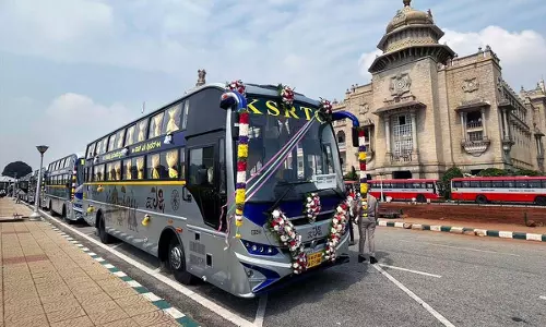 Kerala KSRTC: डीजल बसों को अपनाने से चीनी निर्मित ई-बसें धूल खा रही