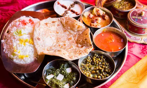 अगर आपको खाना पसंद है तो Murthal में इन जगहों को देखे