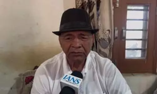 प्रियंका गांधी और दीपेंद्र हुड्डा के इशारे पर बोल रही हैं साक्षी मलिक: महावीर सिंह फोगाट