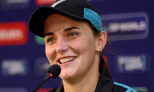 ICC टी20 गेंदबाजी रैंकिंग में न्यूजीलैंड की मेली केर की स्थिति में सुधार ICC टी20 गेंदबाजी रैंकिंग में न्यूजीलैंड की मेली केर की स्थिति में सुधार