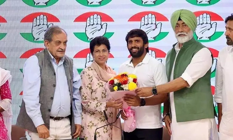 Bajrang Punia ने अखिल भारतीय किसान कांग्रेस के कार्यकारी अध्यक्ष का कार्यभार संभाला