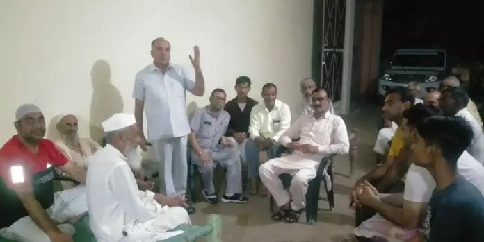 Deoband: केंद्र सरकार अन्नदाता किसानों की भारी अनदेखी कर रही है: भगत सिंह वर्मा