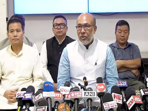 Manipur CM ने राज्य में प्रमुख सड़क, विकास परियोजनाओं के लिए PM Modi का आभार व्यक्त किया