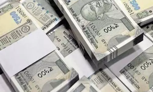 सफाई कर्मी ने गरीबों के खातों से उड़ाया 1 करोड़ 27 लाख, विभाग में हड़कंप