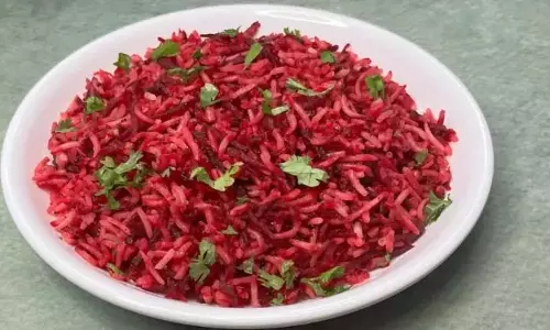 Beetroot Rice: दोपहर के भोजन में बनाएं सेहतमंद चुकंदर चावल