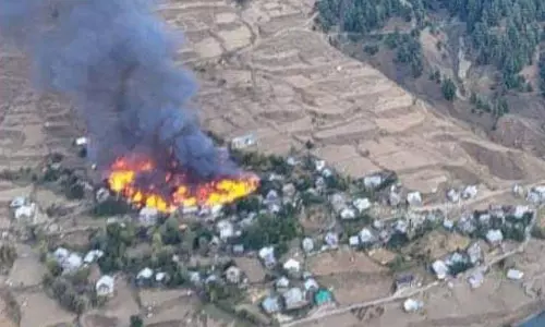 Kishtwar fire: Rs 1.7 करोड़ रुपये की सहायता की घोषणा