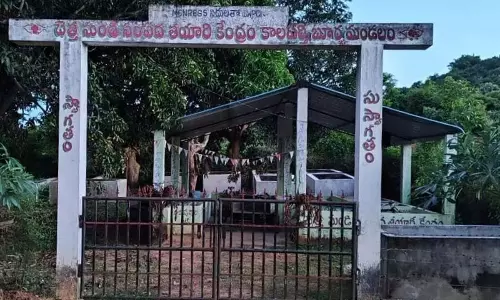 Andhra: कचरा संपदा केन्द्र अप्रयुक्त रह गए Andhra: कचरा संपदा केन्द्र अप्रयुक्त रह गए