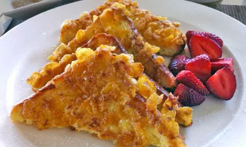Cornflakes फ्रेंच टोस्ट रेसिपी Cornflakes फ्रेंच टोस्ट रेसिपी
