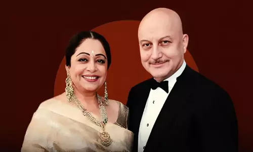 Anupam Kher और किरण खेर शादी से पहले दोनों अच्छे दोस्त रहे Anupam Kher और किरण खेर शादी से पहले दोनों अच्छे दोस्त रहे