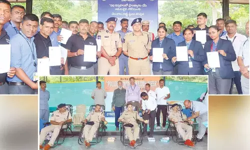 Hyderabad : साइबराबाद पुलिस मुख्यालय में मेगा रक्तदान शिविर का आयोजन