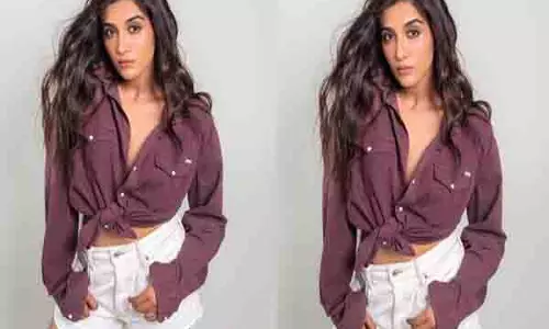 Nimrit Kaur Ahluwalia ने कहा- टेलीविजन में अपना करियर शुरू करने से कभी नहीं कतराना चाहिए Nimrit Kaur Ahluwalia ने कहा- टेलीविजन में अपना करियर शुरू करने से कभी नहीं कतराना चाहिए