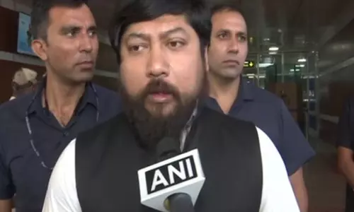 कल्याण बनर्जी का व्यवहार अस्वीकार्य है: BJP नेता निसिथ प्रमाणिक कल्याण बनर्जी का व्यवहार अस्वीकार्य है: BJP नेता निसिथ प्रमाणिक