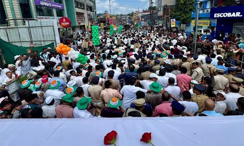 आप हमेशा हमारे दिलों में रहेंगे: राहुल गांधी ने Wayanad भूस्खलन पीड़ितों को श्रद्धांजलि दी