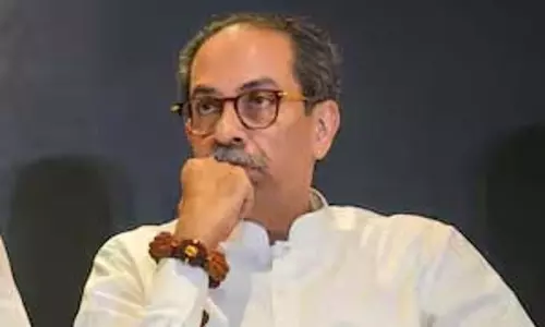 महंत सुनील महाराज ने दिया इस्तीफा: Uddhav Thackeray को बड़ा झटका महंत सुनील महाराज ने दिया इस्तीफा: Uddhav Thackeray को बड़ा झटका