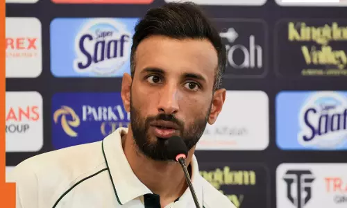 Captain Shaun मसूद एक महत्वपूर्ण निर्णय लेते 11वें नंबर पर अपनी उपस्थिति की घोषणा करते
