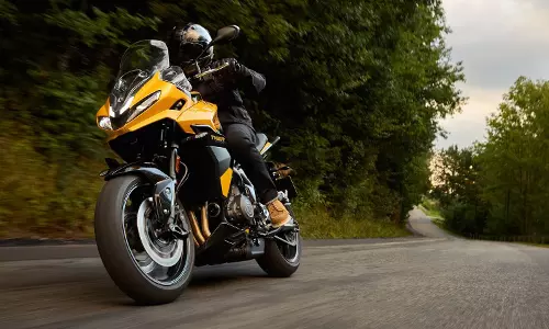Triumph ने टाइगर स्पोर्ट 800 पेश की