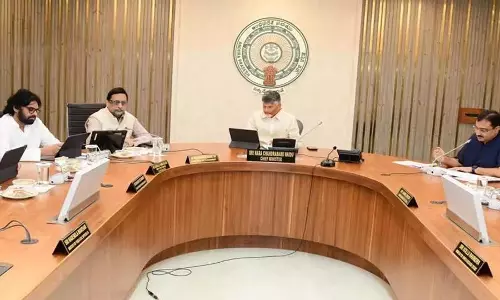 Andhra Pradesh कैबिनेट ने 3 मुफ़्त गैस सिलेंडर वितरित करने को मंज़ूरी दी Andhra Pradesh कैबिनेट ने 3 मुफ़्त गैस सिलेंडर वितरित करने को मंज़ूरी दी