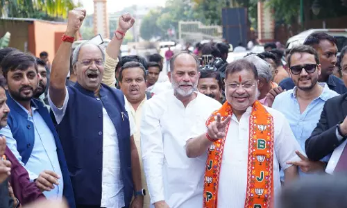 रायपुर शहर के एक प्रतिशत जनता भी नहीं जानती कौन है आकाश शर्मा : बृजमोहन अग्रवाल