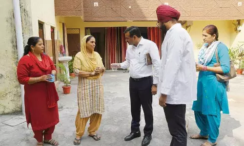 Ramgarh में डायरिया फैलने का संदेह, 12 से अधिक लोग संक्रमित Ramgarh में डायरिया फैलने का संदेह, 12 से अधिक लोग संक्रमित