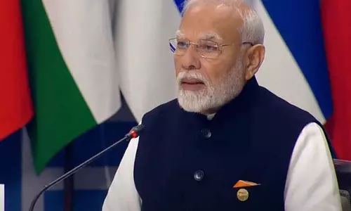 भारत और चीन के बीच द्विपक्षीय वार्ता शुरू, रिश्तों में जमी बर्फ पिघल रही, दोबारा करीब आ रहे भारत और चीन के बीच द्विपक्षीय वार्ता शुरू, रिश्तों में जमी बर्फ पिघल रही, दोबारा करीब आ रहे