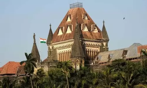 Badlapur यौन उत्पीड़न मामला: बॉम्बे हाईकोर्ट ने की गई कार्रवाई का ब्योरा मांगा