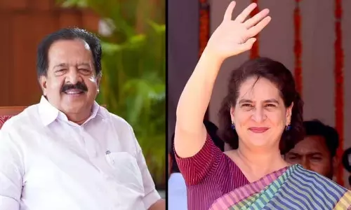 राजनीतिक उदय: Chennithala ने इंदिरा गांधी के साथ बिताए पलों को किया याद राजनीतिक उदय: Chennithala ने इंदिरा गांधी के साथ बिताए पलों को किया याद