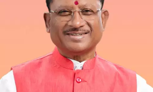 BIG BREAKING: CM साय ने की 12000 नकद बोनस देने की घोषणा BIG BREAKING: CM साय ने की 12000 नकद बोनस देने की घोषणा