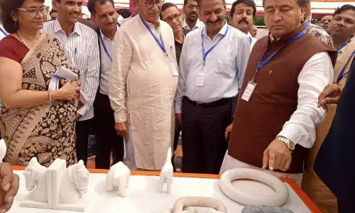 Sirohi: जिला स्तरीय राइजिंग राजस्थान ‘इन्वेस्टर्स मीट’ का आयोजन हुआ Sirohi: जिला स्तरीय राइजिंग राजस्थान ‘इन्वेस्टर्स मीट’ का आयोजन हुआ