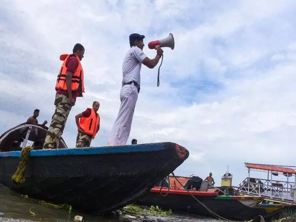 Cyclone: राज्य सरकार ने 1.6 लाख से अधिक लोगों को निकाला, 83000 से अधिक लोगों को राहत शिविरों में पहुंचाया