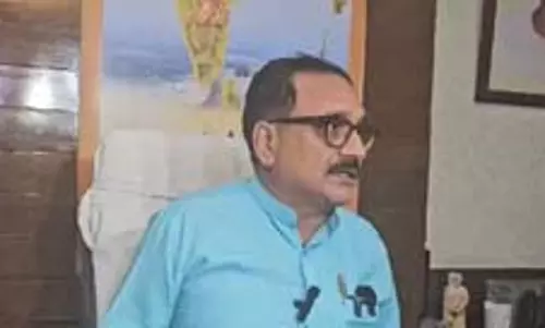 बढ़ते प्रदूषण को लेकर गोपाल राय पर हमलावर हुए वीरेंद्र सचदेवा, मांगा इस्तीफा