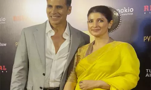MAMI 2024: डिंपल कपाड़िया की फिल्म गो नोनी गो के प्रीमियर में अक्षय कुमार, ट्विंकल खन्ना ने दिखाई शानदार उपस्थिति MAMI 2024: डिंपल कपाड़िया की फिल्म गो नोनी गो के प्रीमियर में अक्षय कुमार, ट्विंकल खन्ना ने दिखाई शानदार उपस्थिति